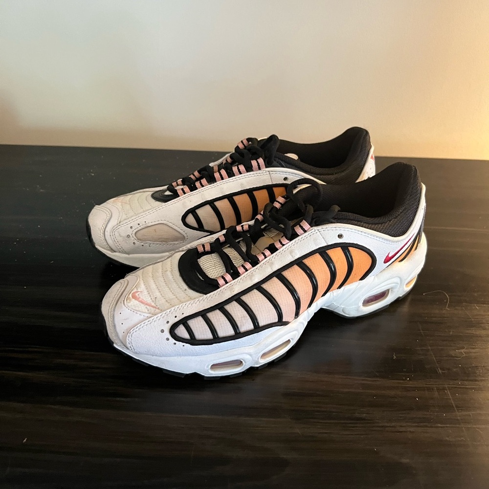 Nike Air Max Tailwind IV Women's White, Orange ,Black Sneakers woman’s 8